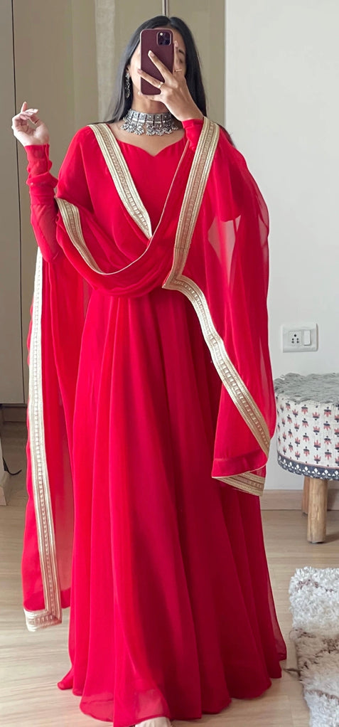 Red Anarkali